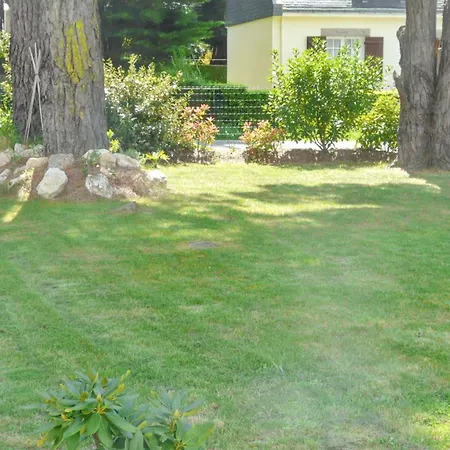 Charmante Maison Pres De Avec Jardin Et Terrasse Ferienhaus *