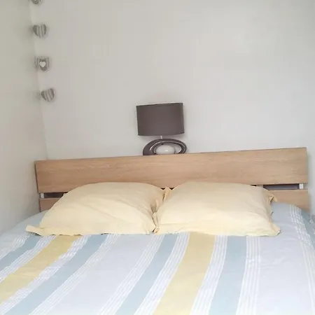 Ferienhaus Charmante Maison Pres De Avec Jardin Et Terrasse *